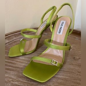 Steve Madden Lime Green Heels - Pre Loved